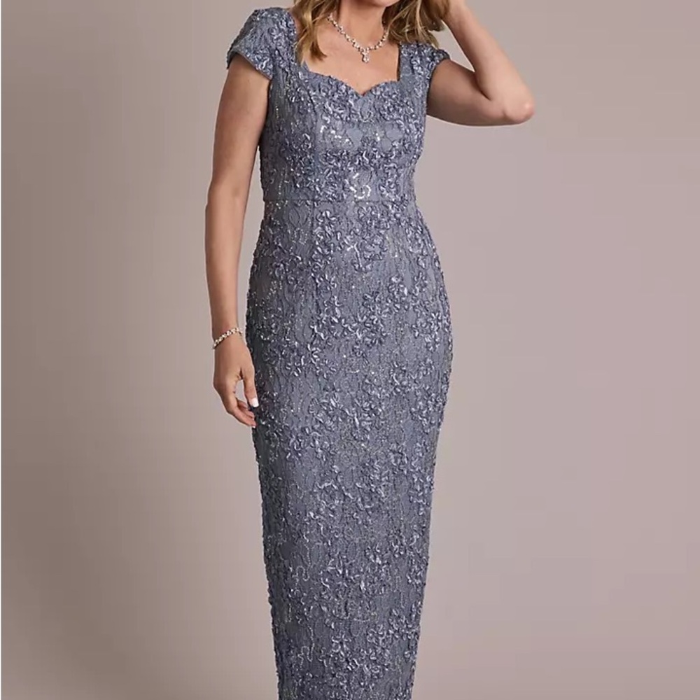 OLEG CASSINI
Short-Sleeve Sweetheart Soutache Sheath Dress